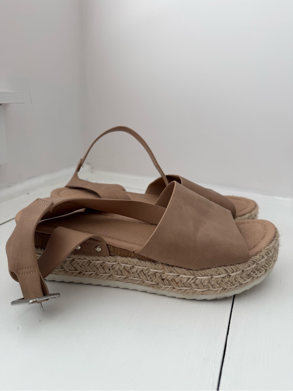 Women’s Tan Espadrille Platform Wedges